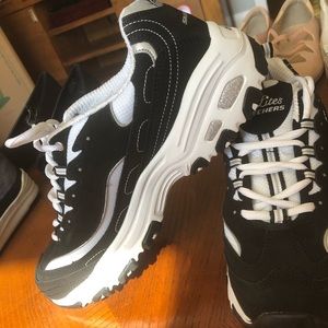 Sketchers D’Lites Runners